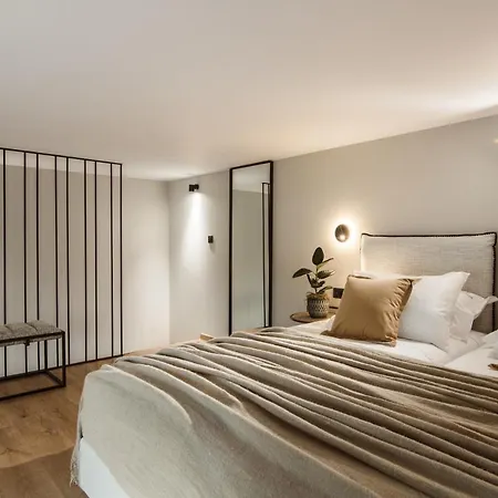 Alfa Luxury Hotel 5*