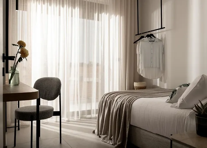 Alfa Luxury Hotel